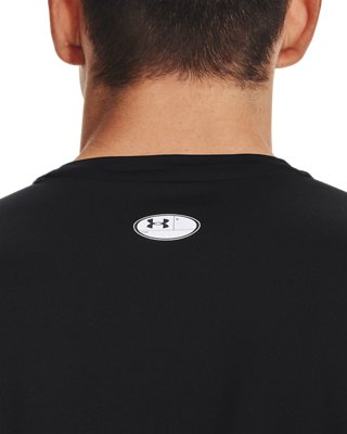 Under Armour HeatGear Fitted Short Sleeve – Detalle de la espalda mostrando paneles de ventilación de malla